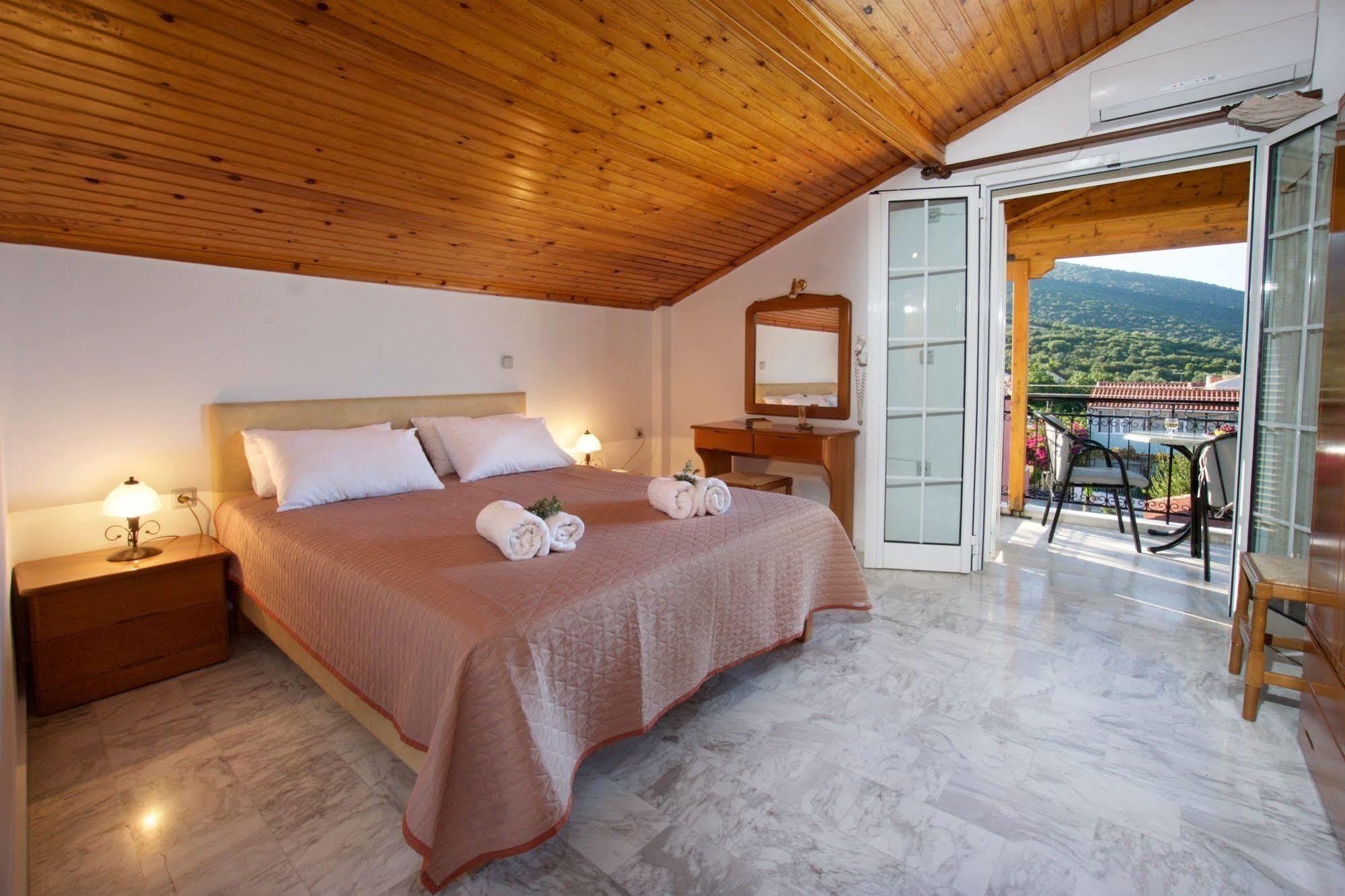 Diamanto Complex Aparthotel Karavomylos Exterior photo